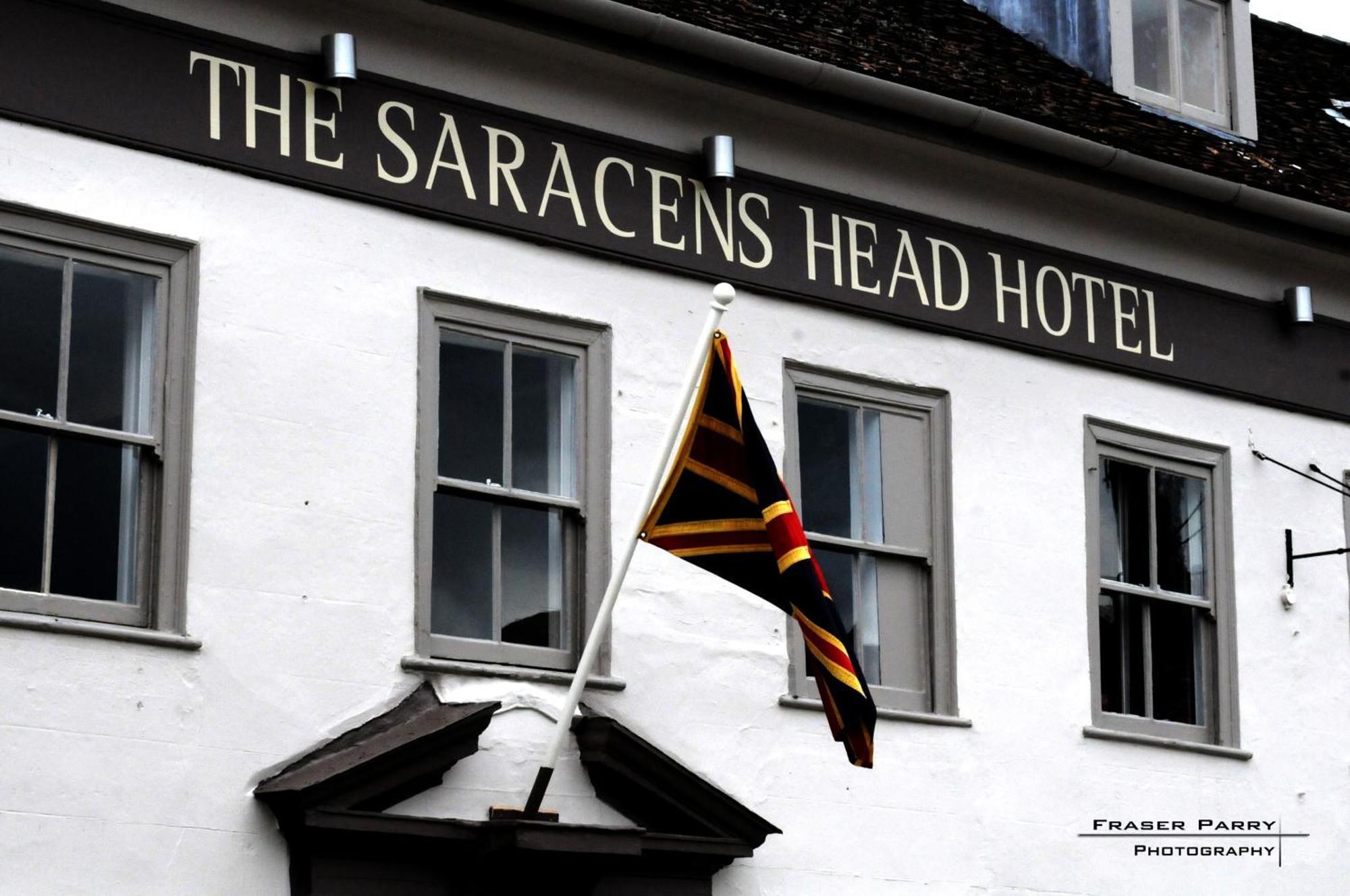 The Saracens Head Hotel グレート・ダンモウ エクステリア 写真