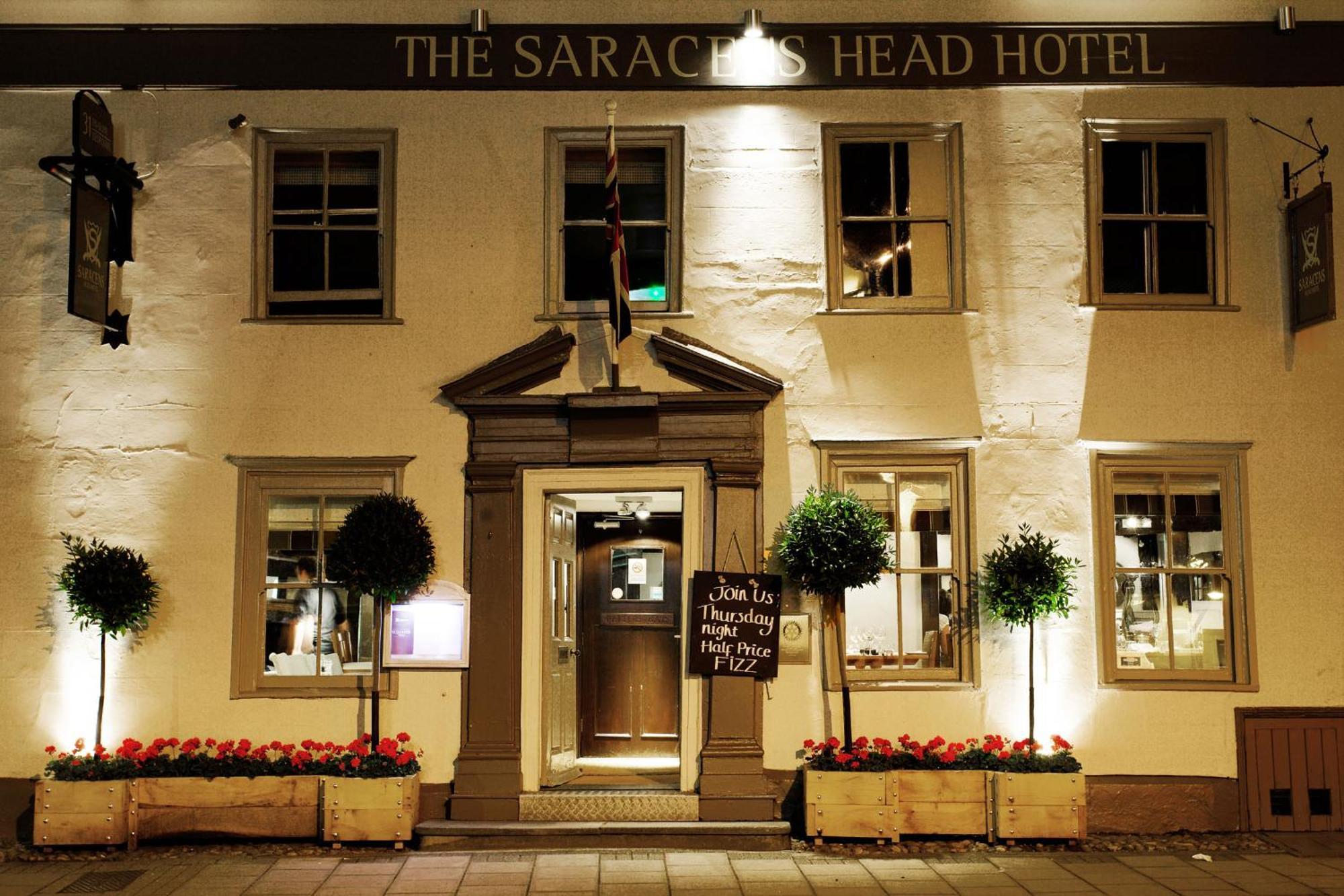 The Saracens Head Hotel グレート・ダンモウ エクステリア 写真