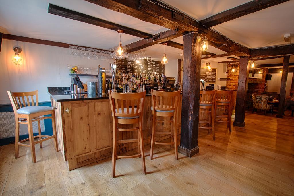 The Saracens Head Hotel グレート・ダンモウ エクステリア 写真