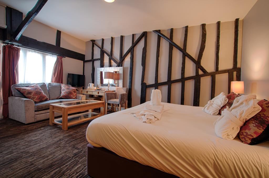 The Saracens Head Hotel グレート・ダンモウ エクステリア 写真