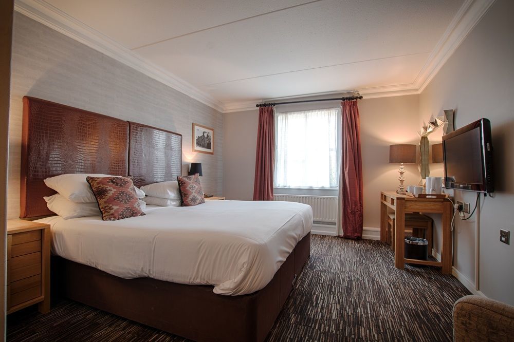 The Saracens Head Hotel グレート・ダンモウ エクステリア 写真